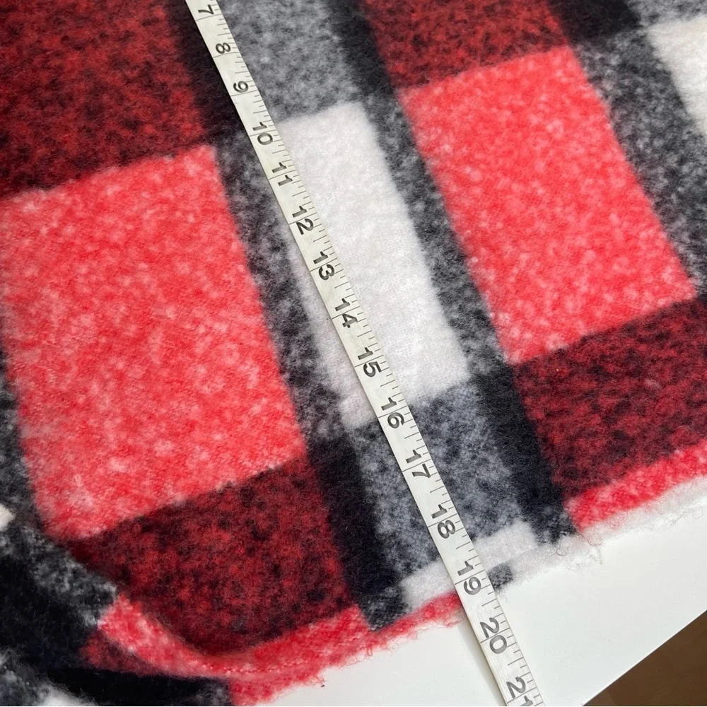 SHIRALEAH Chicago Plaid Shawl Blanket Scarf Wrap